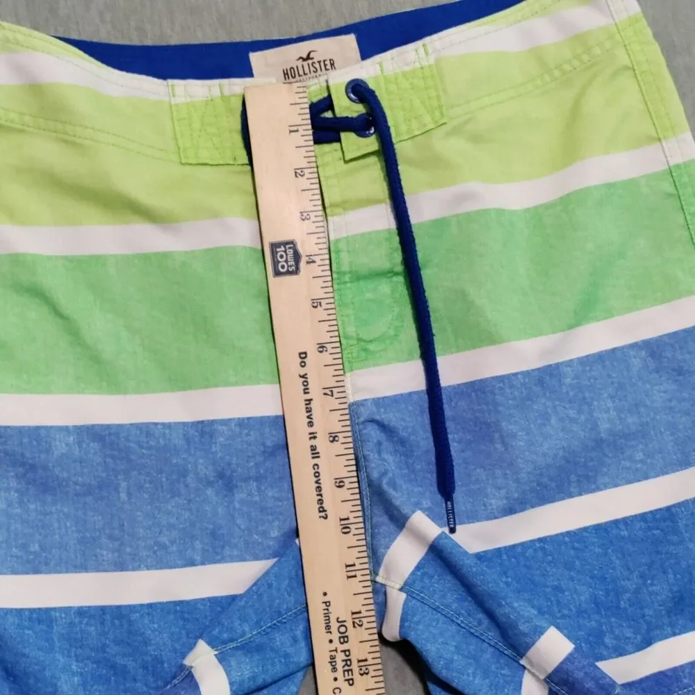 Hollister Mens Medium 7